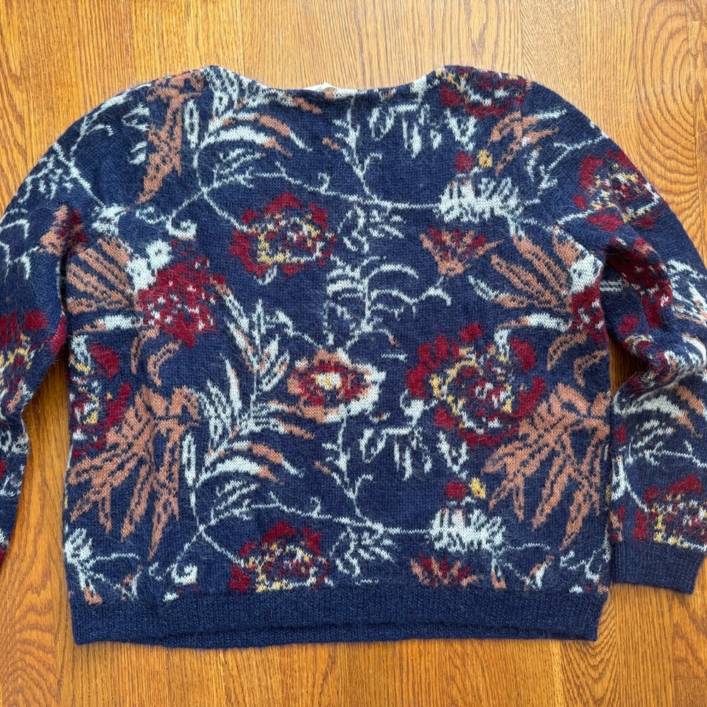 Sezane Navy and Red Floral Crew Neck Sweater - Picture 2 of 4